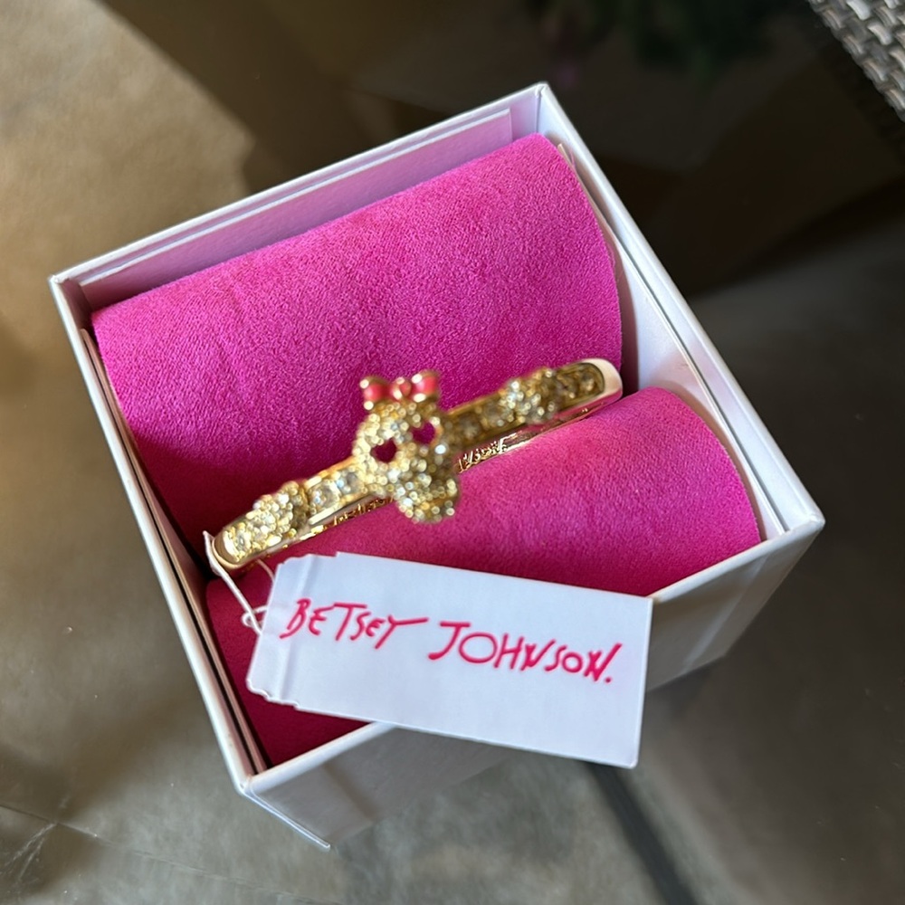 Betsey Johnson Skull Rhinestone Bangle | Gold Tone Edgy Statement Bracelet NWT